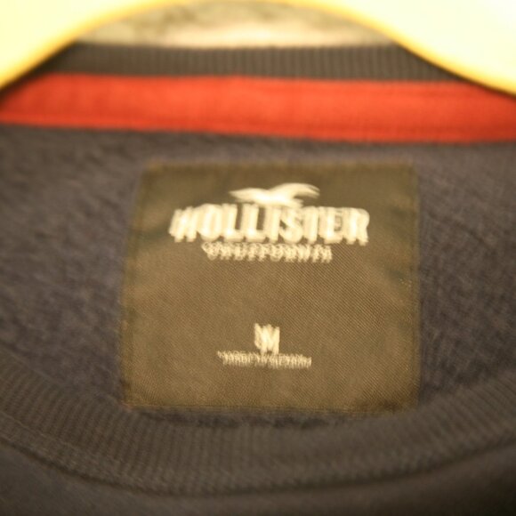 Hollister Crewneck Sweatshirt, Size Medium, Navy Blue - Picture 3 of 3